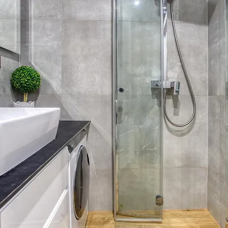 Tatry Prestige W Centrum Apartzakop アパート ザコパネ